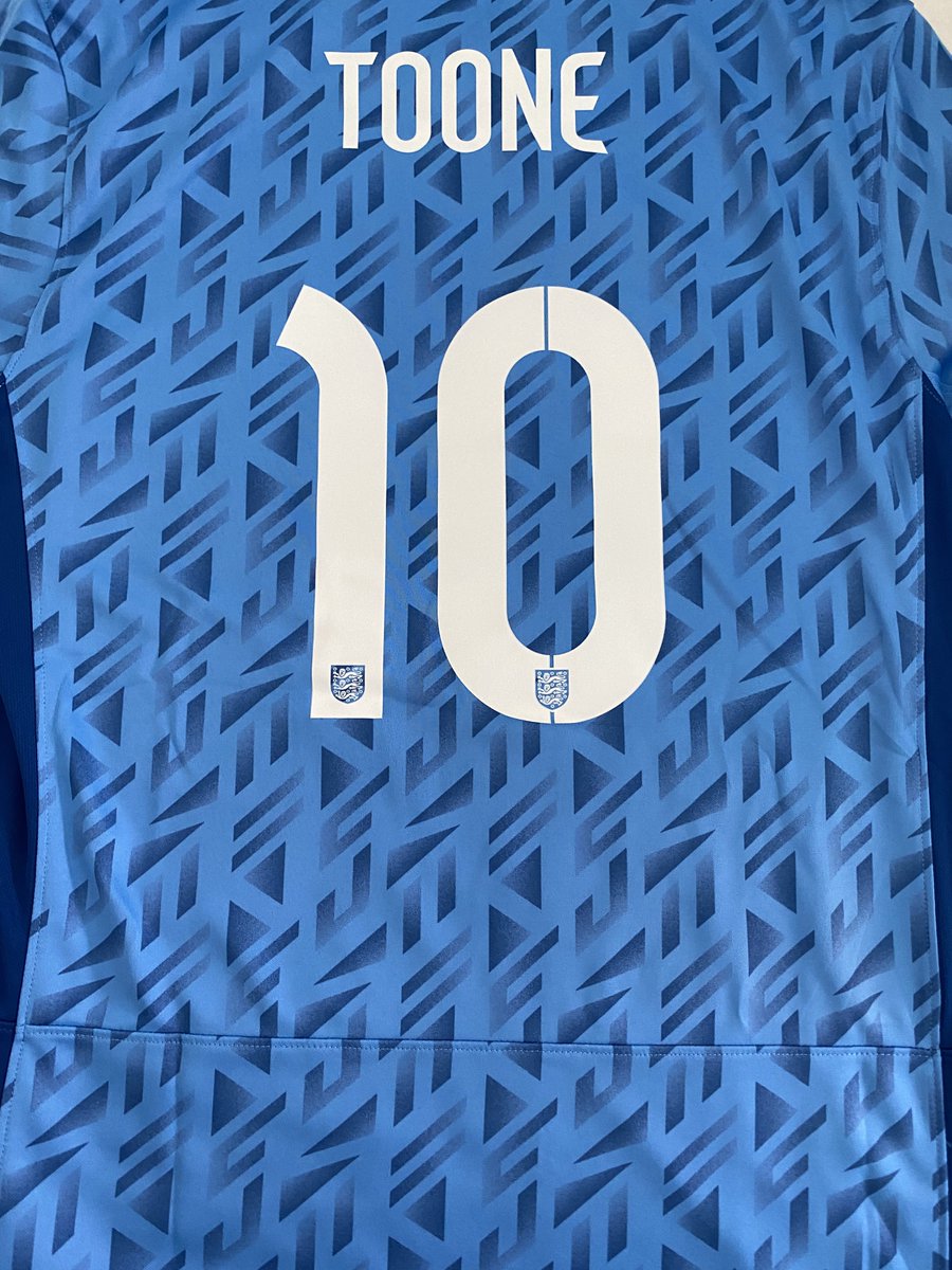 Aabjerg93's tweet image. Dagens trøje! Kom så #Eng 

#FIFAWWC #Fifawwcfinal #esp v #eng  #ESPENG