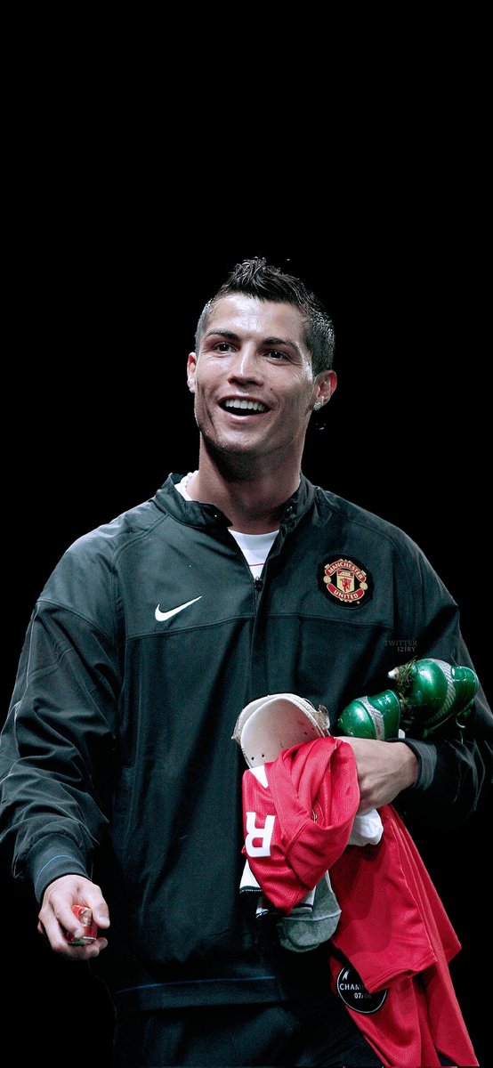 _CR7FC_'s tweet photo. Reply with your favourite Cristiano Ronaldo picture.

#Ronaldo #football #RealMadrid https://t.co/d8usY6pp5K