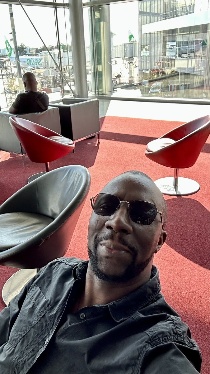 Ce mignon garçon vous souhaite un bon dimanche la Dream Team 😂🤪😘

Direction Marrakech 🇲🇦

Big up ✌🏾