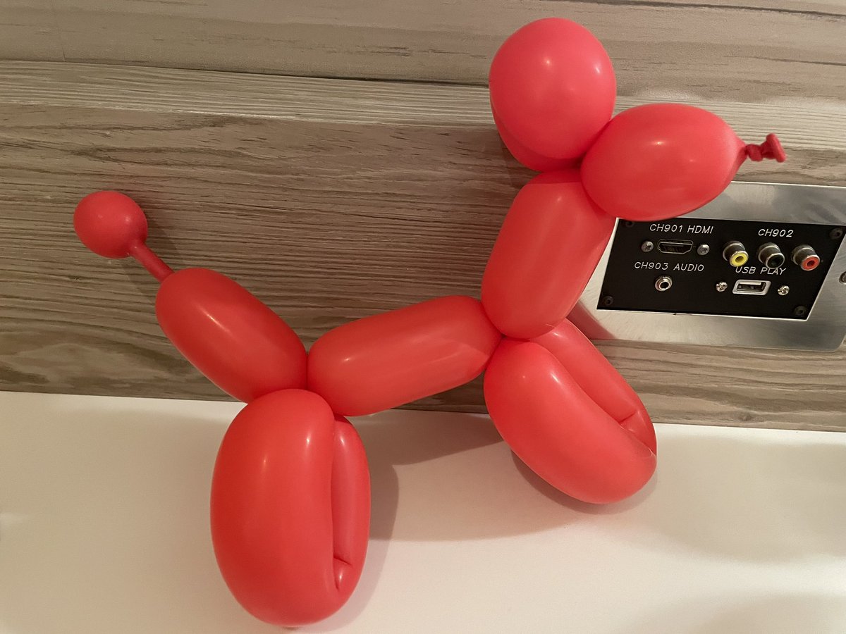 Mischief_Maker_Madness (@makermadness) on Twitter photo <a href="/edfringe/">Edinburgh Festival Fringe</a> The shaping the grief balloon dog from <a href="/TonyRockOpera/">TONY! The Tony Blair Rock Opera</a> <a href="/edfringe/">Edinburgh Festival Fringe</a> The shaping the grief balloon dog from <a href="/TonyRockOpera/">TONY! The Tony Blair Rock Opera</a>