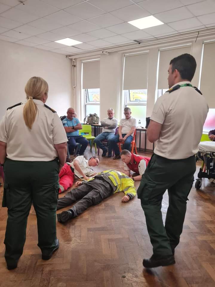 Delighted to attend the interagency voluntary service training excerise in Cork City this weekend. Organised by <a href="/CCFR2012/">Cork City First Responders</a> &amp; <a href="/orderofmalta/">Order of Malta</a> Carrigaline, with support from NAS, our team delivered workshops on a range of pre-hospital topics designed to support each clinical level.