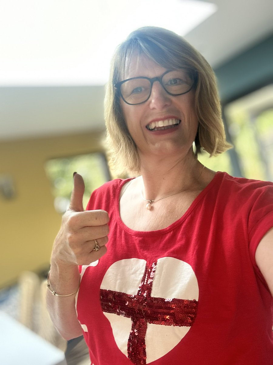 Wishing the lionesses all the very best for the World Cup final 
The whole country is behind you . Go get them girls 🏴󠁧󠁢󠁥󠁮󠁧󠁿⚽️👏
#comeonengland #worldcup #lionesses