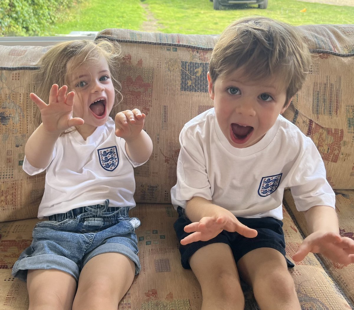 Simon Johnston tweet media