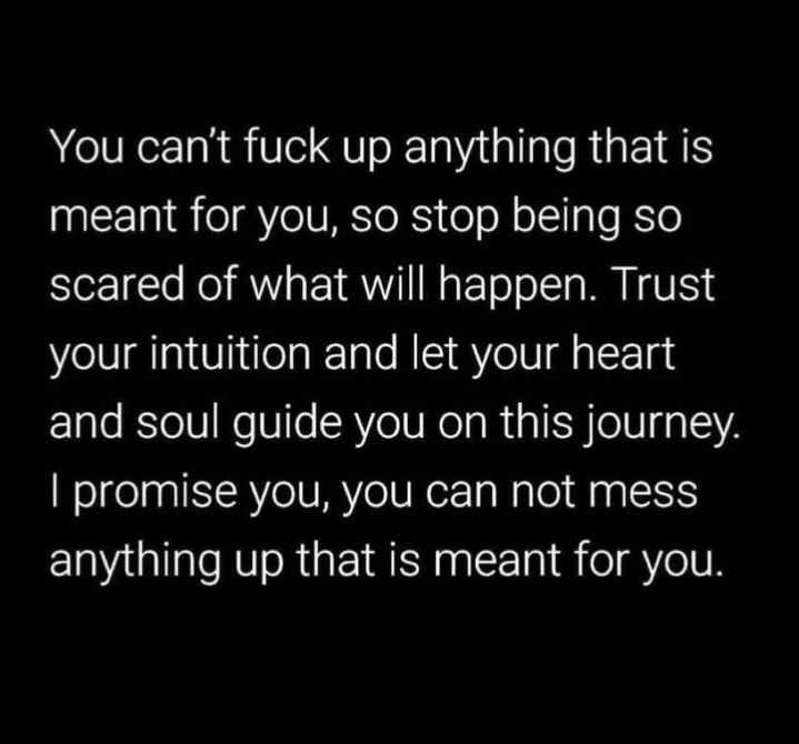 WakeupPeopIe's tweet photo. The best things in life are unplanned. So don't be afraid to go with the flow. https://t.co/BPCJnUE6iM
