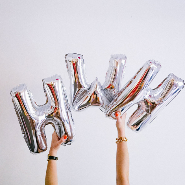 magpiewedding's tweet photo. Do you want a Hen Party celebration that makes a difference? 🖤 

BRAND NEW to The ECO Wedding Collective is the wonderful @henswithheart! They believe alternative hen party activities that give back can be even more special!

CHECK THEM OUT HERE >> https://t.co/94DPILeFIp https://t.co/5Qa3f5cVas