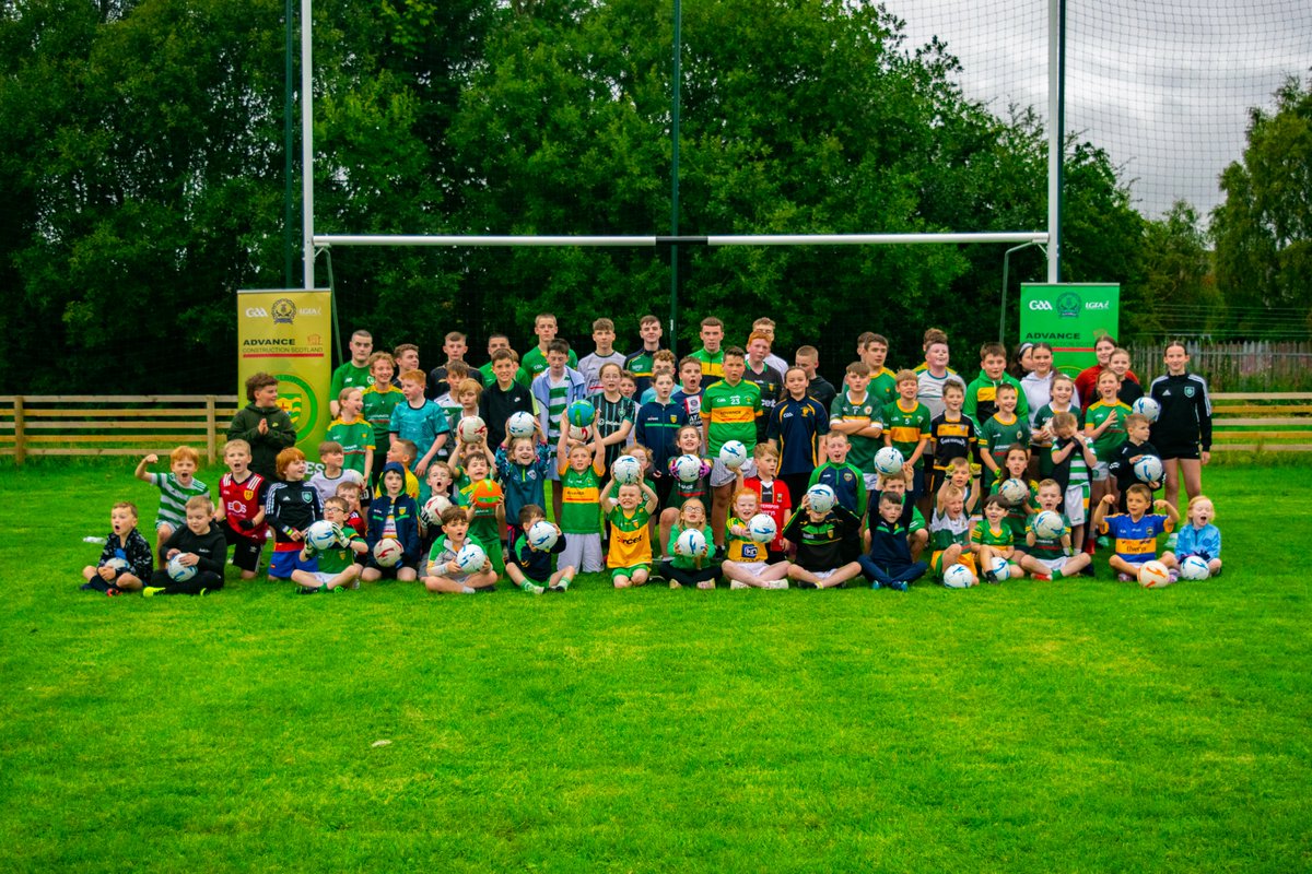 TirConaillHarps's tweet photo. Another great session on Friday night at our Youth training. The kids having a fantastic time. 
If you are interested in getting your child involved in gaelic football please get in touch. https://t.co/SK9wdnz67S