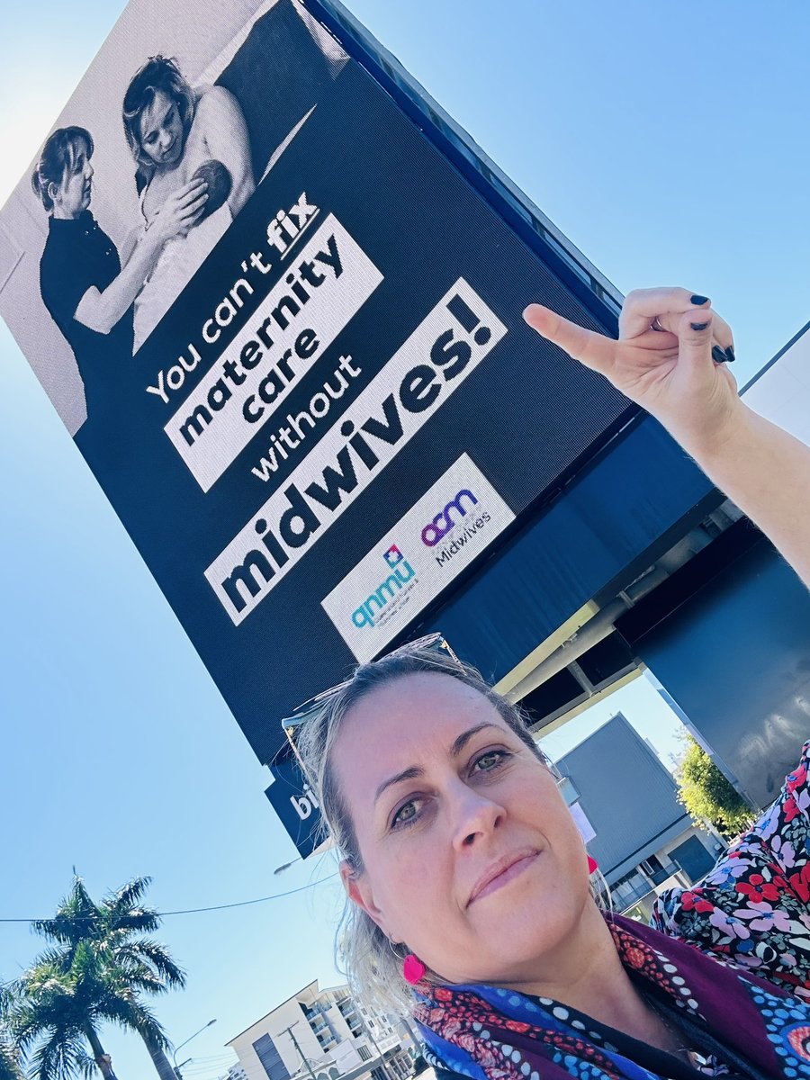 Drove Cairns to Townsville today just to take this pic! See u in Brisbane tomorrow for the @qnmuofficial and @MidwivesACM rally. Expecting some positive announcements for midwives in QLD soon.#QLDAustraliaiswatching #publicfundedhomebirth #midwiferyleadership #ContinuityofCare