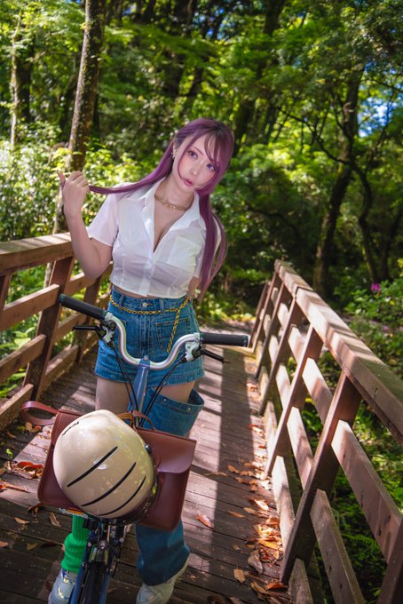 Twitterのコスプレ画像18