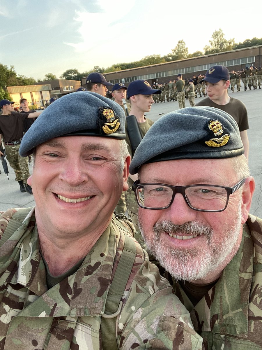 WgCdrWeston's tweet photo. With some great friends, delivering Drill &amp; Ceremonial Camp. https://t.co/riESi894aP