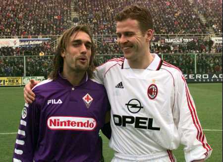 90sfootball's tweet image. Gabriel Batistuta and Oliver Bierhoff.