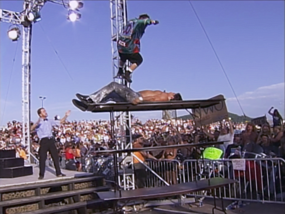 wrestle_hist's tweet photo. 8/8/1998
Public Enemy defeated Disco Inferno & Alex Wright at Road Wild from the Sturgis Motorcycle Rally in Sturgis, South Dakota.
#WCW #RoadWild #PublicEnemy #RoccoRock #JohnnyGrunge #DiscoInferno #AlexWright https://t.co/RdM8j1xp5q