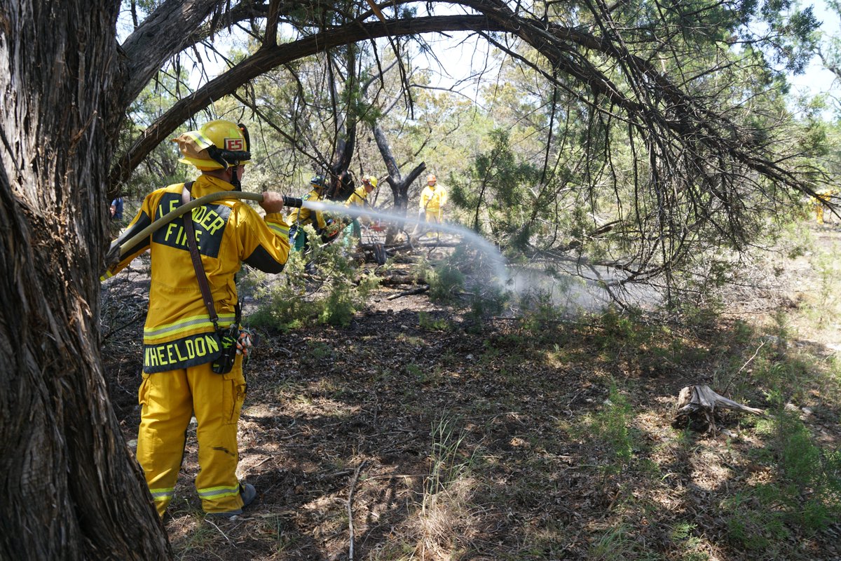 Leander Fire tweet media