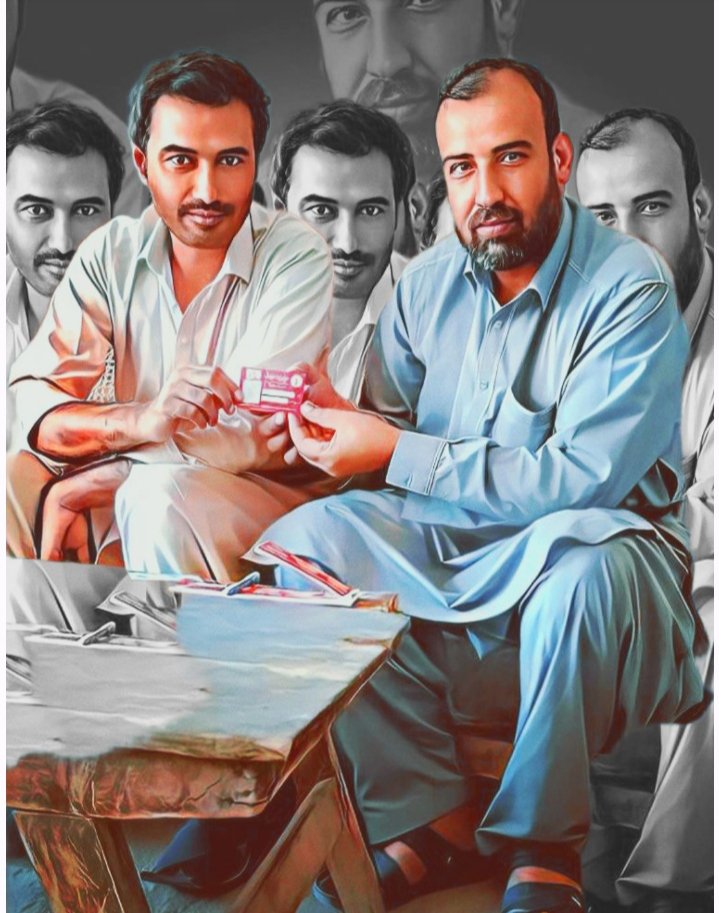 ali_tekadar's tweet photo. عوامی نیشنل پارٹی کی ممبر سازی مہم : چاچائے سرخ جهنڈا علی سید ٹھیکیدار رکنیت کی تجدید کرتے ھوئے ۔ https://t.co/oBu6aP05dZ