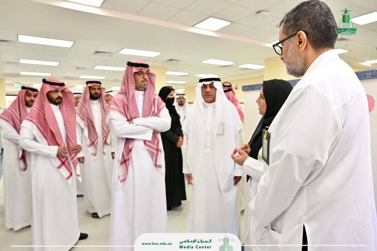 kauedu_sa's tweet photo. شملت:
-مشروع توسعة المستشفى الجامعي لطب الأسنان
-مشروع معامل علوم الأشعة بكلية العلوم الطبية التطبيقية
-مشروع توسعة مركز الملك فيصل للمؤتمرات https://t.co/c5Pu3oXlB8