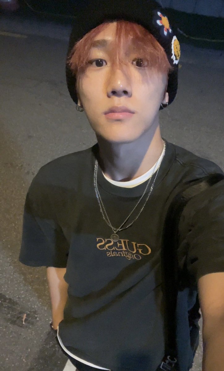 TIOT_NOW's tweet photo. [민성] 
퇴근길🤓
(곧 만나요 !!🫰🏻)

#김민성 #KIMMINSEOUNG
#TIOT #TIOT_PreDebut #백전무패 https://t.co/vGvvzp4npG