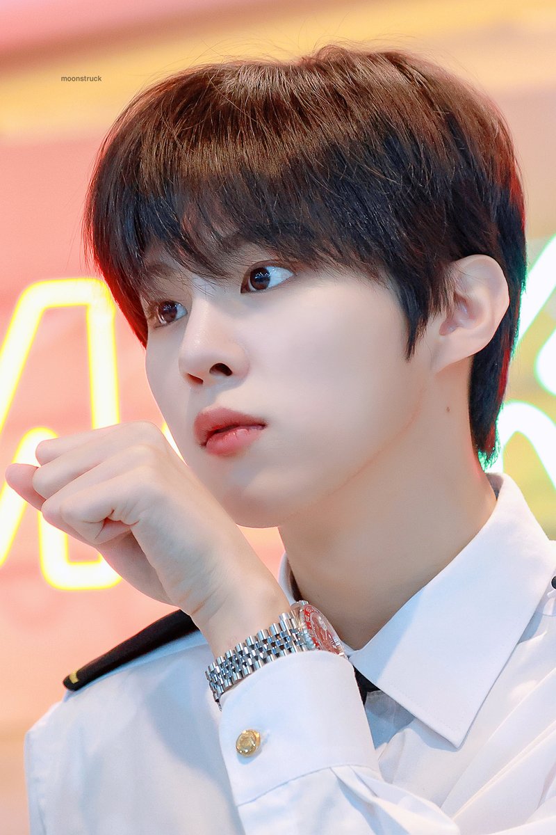 230430 #김우석 #KIMWOOSEOK