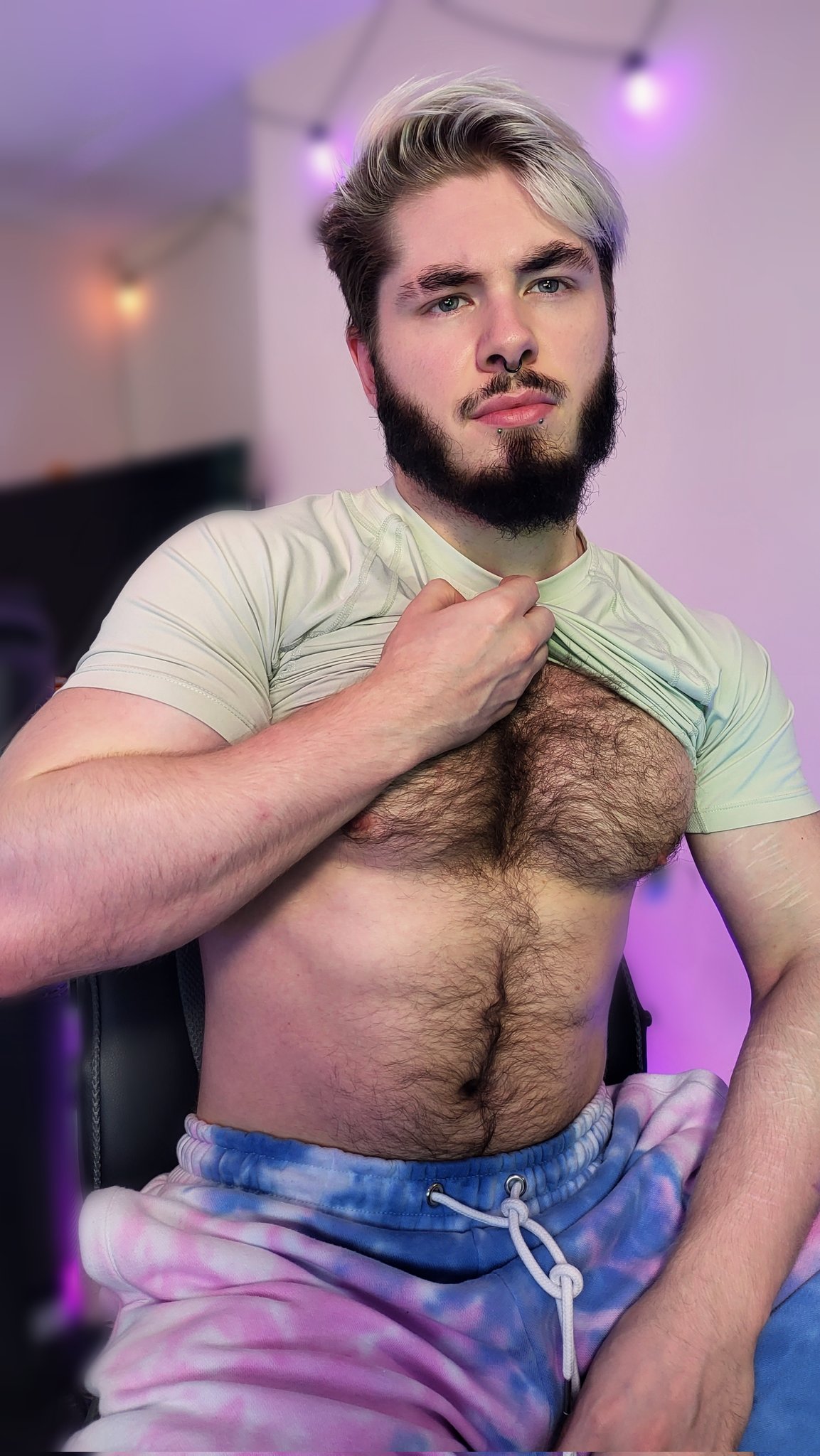 Wolve on X: I'm the heaviest I've ever been on this bulk and I'm loving it  t.coZlENwLr0er  X