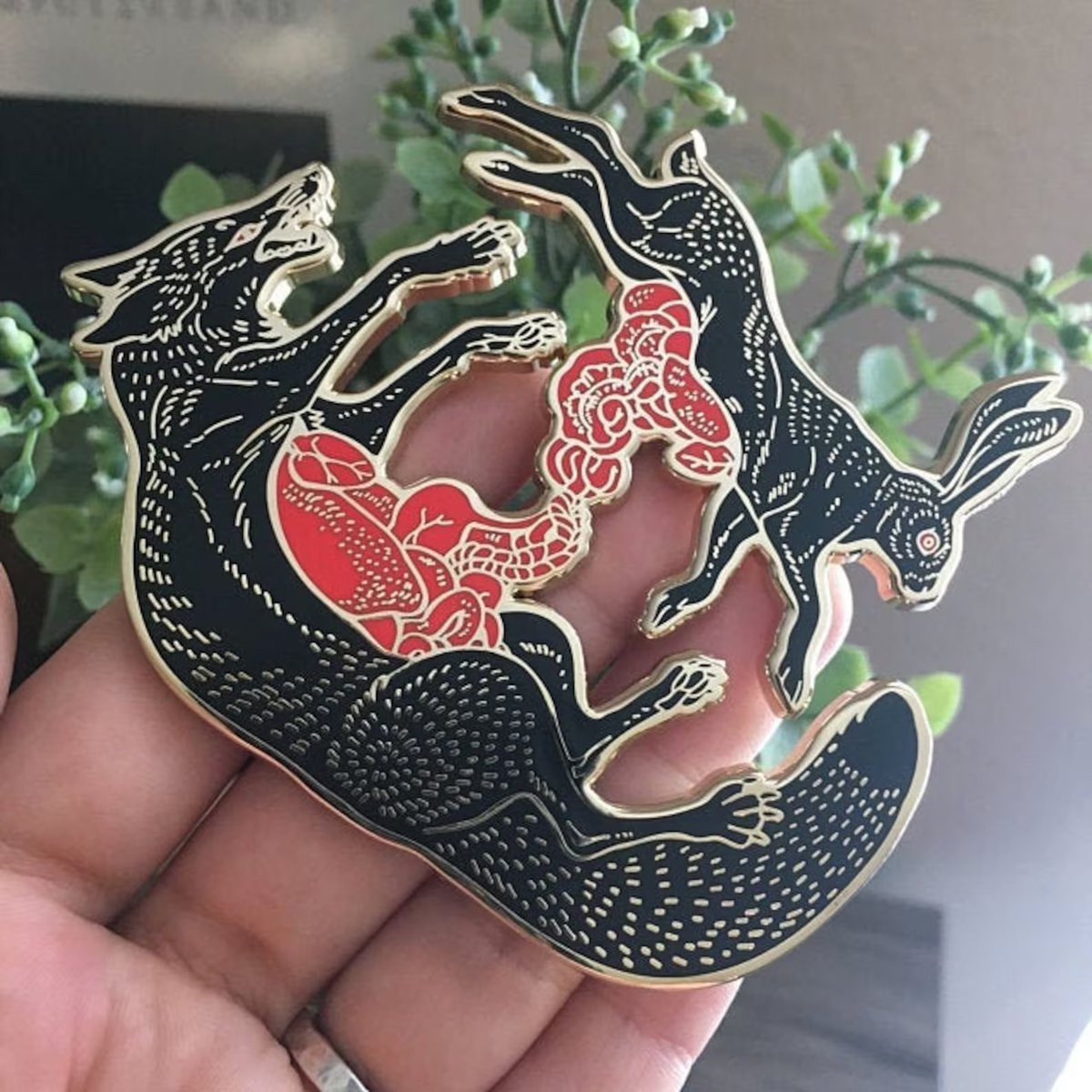 「A couple of pins that I still have avail」|💀🐺🌱ArtofMaquenda🍄👹🩸のイラスト