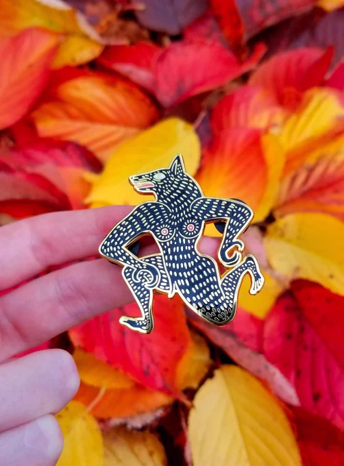 A couple of pins that I still have available! :D