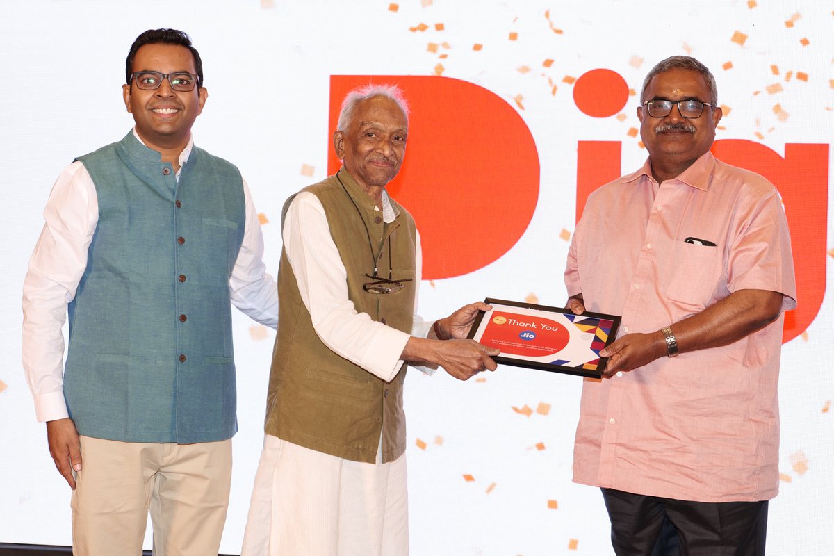 We are thrilled to honour Jio Platforms Limited (JPL) for being a true partner in Digii’s journey of digitising and empowering higher education institutions.

We are grateful for partnerships with JioMeet, Jio Health and Jio Cloud, among many others. #GoDigii