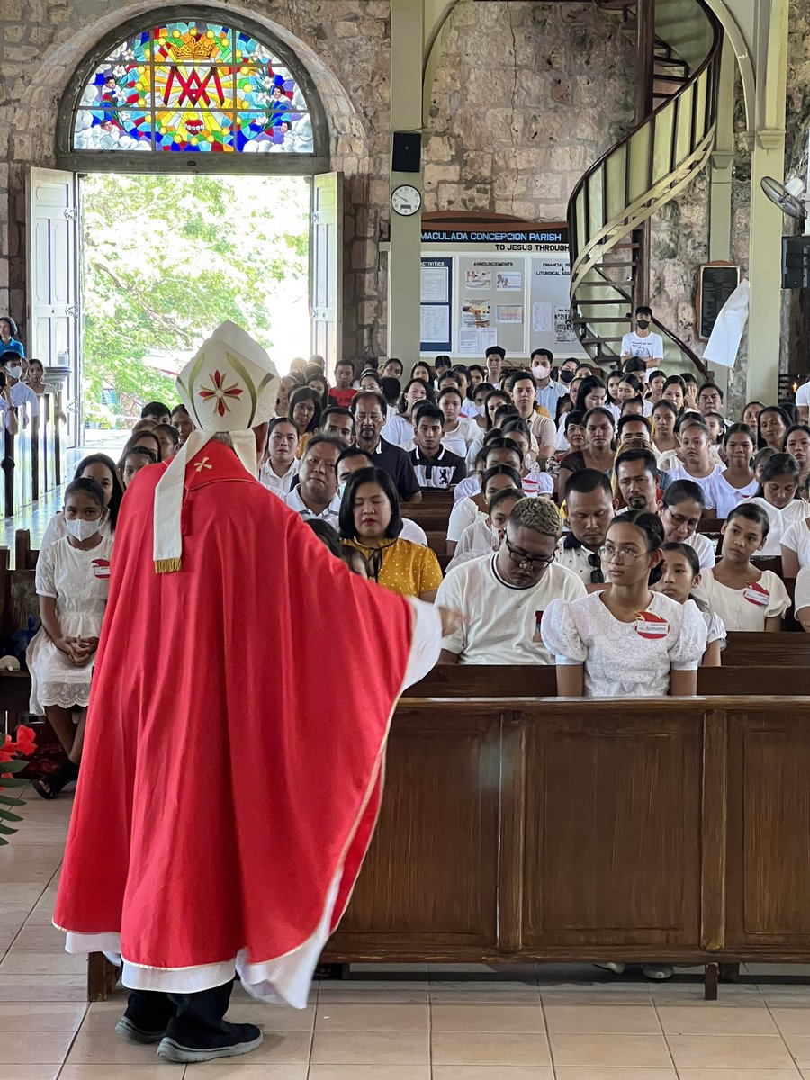 neosaicon's tweet photo. I joined Bishop Pabillo and Fr Ric Uy in last Sunday’s Confirmation mass. We had about 170 confirmands. But bishop also confirmed those in the destinos. https://t.co/m5XkKcmGxf