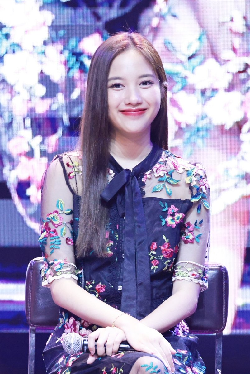 AguilThalia's tweet image. May you achieve everything you desire in your life . I wish you a very sweet and Happy birthday . May you have an awesome life ahead with a goodluck on your way ♥️

#srchafreen 
#HappyFreenDay
#25thShiningFreenDay