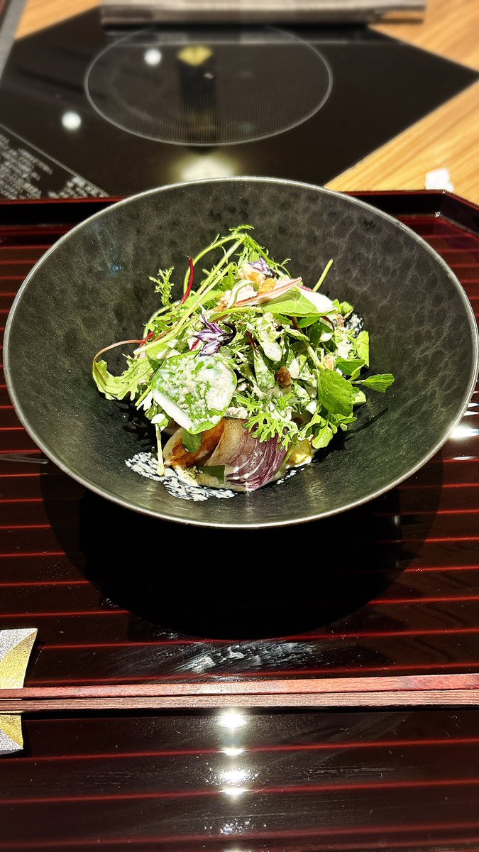 mofumofu_3's tweet photo. 誕生日でした！
コース料理食べてきたよ！
大人になったなぁ🤔 https://t.co/n164YsUiFv