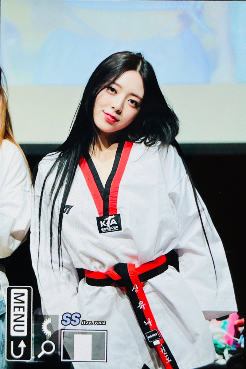 shinsarang_yn's tweet image. 230808 #유나 #YUNA #있지 #ITZY 🐰❤️