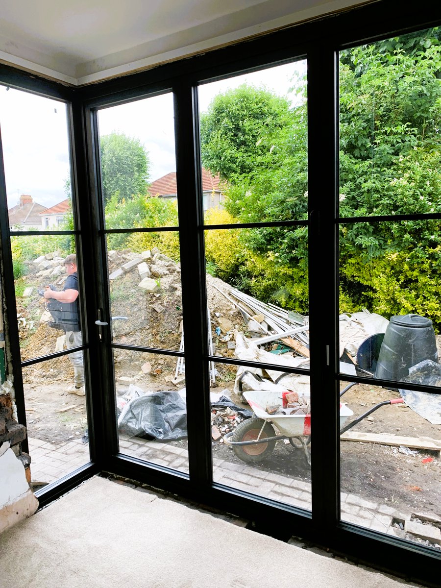 SNBWINDOWS tweet picture