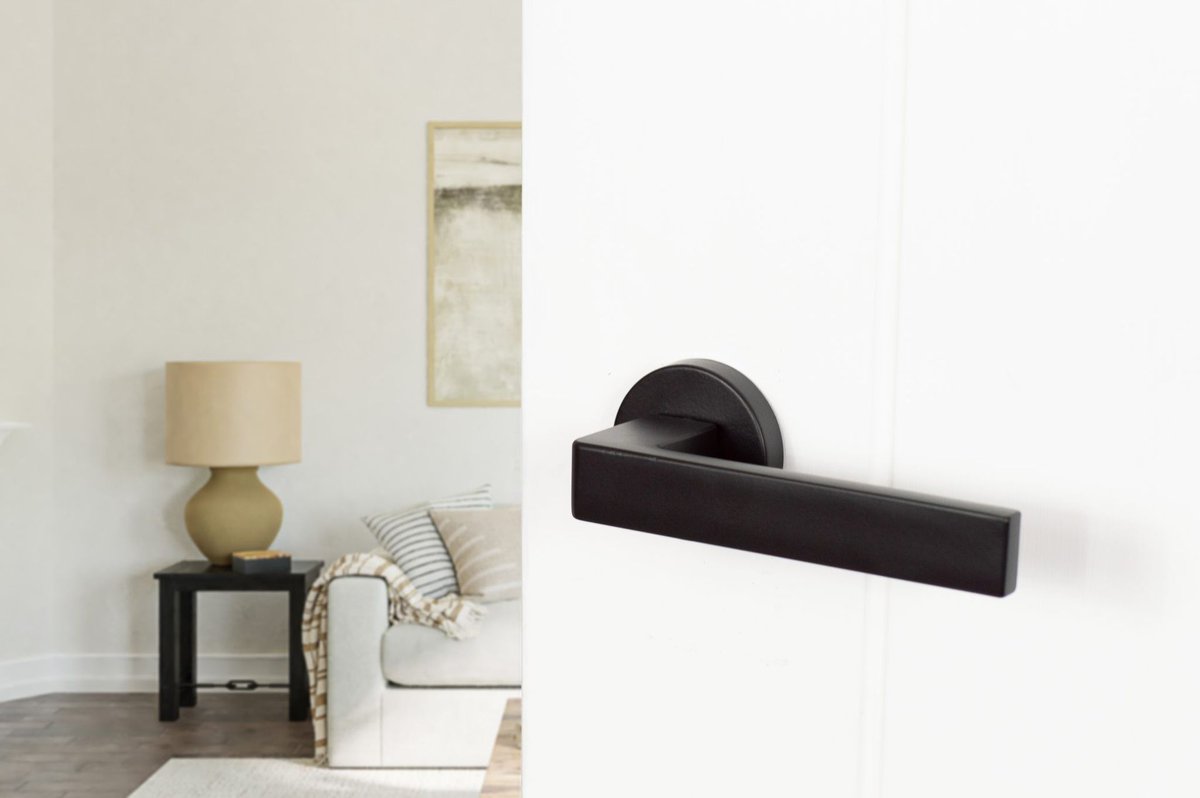 atlantichandles's tweet image. How do I know what door handles to buy?

Read on here...
atlantichandles.com/how-do-i-know-…

#howtobuy #Ironmongery #AtlanticUK #architechturalhardware #interiordesign #architecture #training #doorhandles #doors #handles