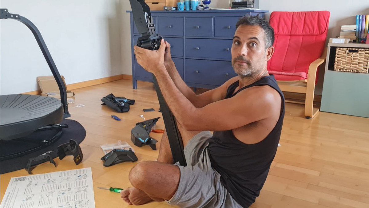 Carlos Bolívar tweet media