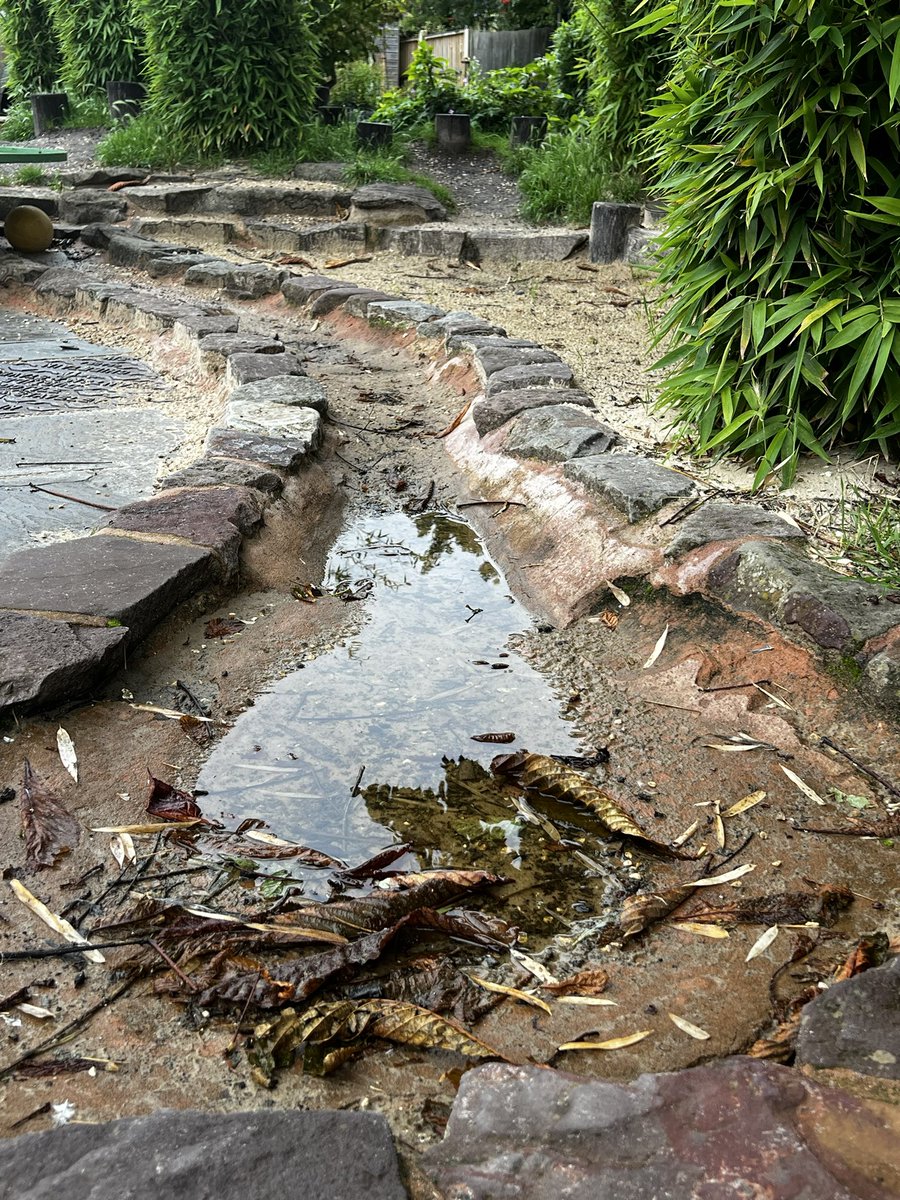 marialoumorgan's tweet photo. Out in the garden at @VictoriaParkMNS   nursery school … remind me what time of year it is again? #summer2023 #raining #splashinginpuddles https://t.co/ZBmGM2m8Nx