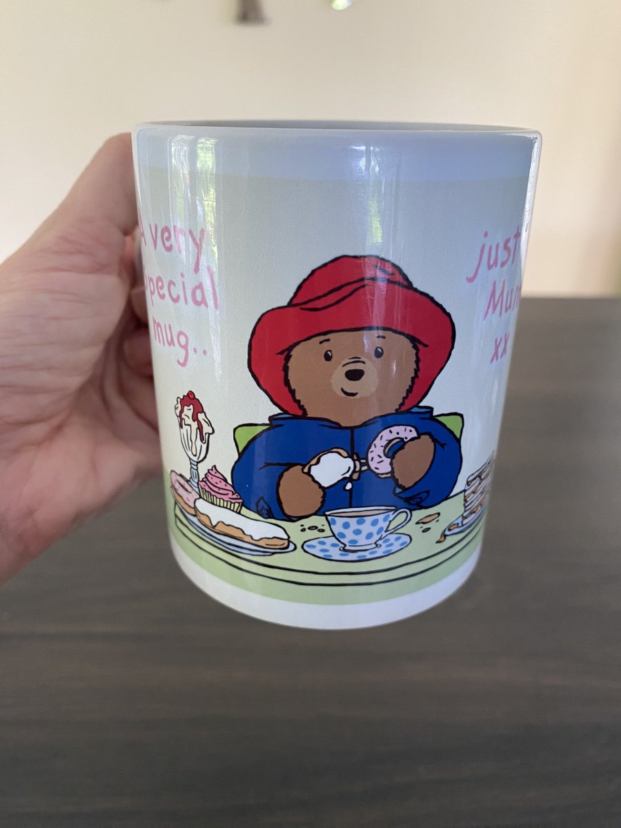 The only appropriate mug to be drinking out of post @Goodwood_Races 🐻! #Paddington #GloriousGoodwood