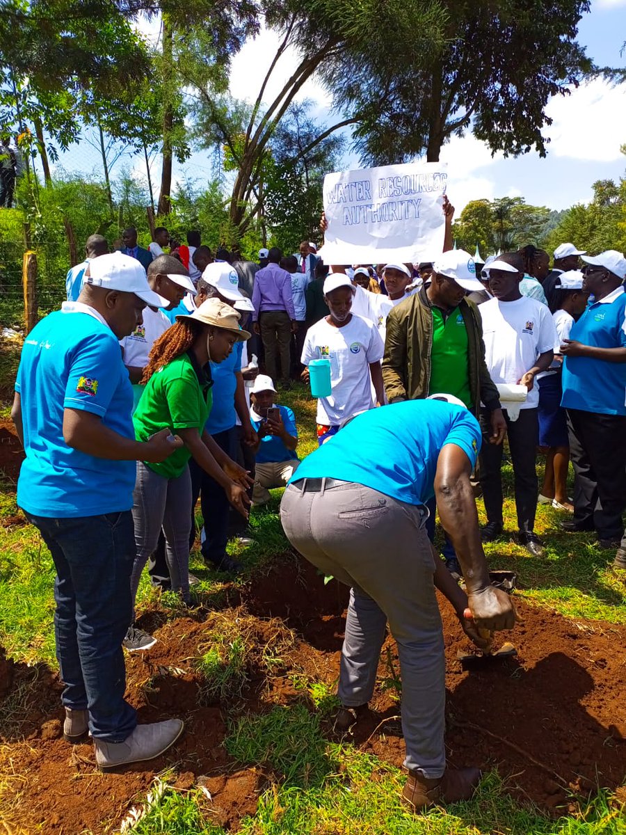 SenatorCheptoo🇰🇪 tweet media