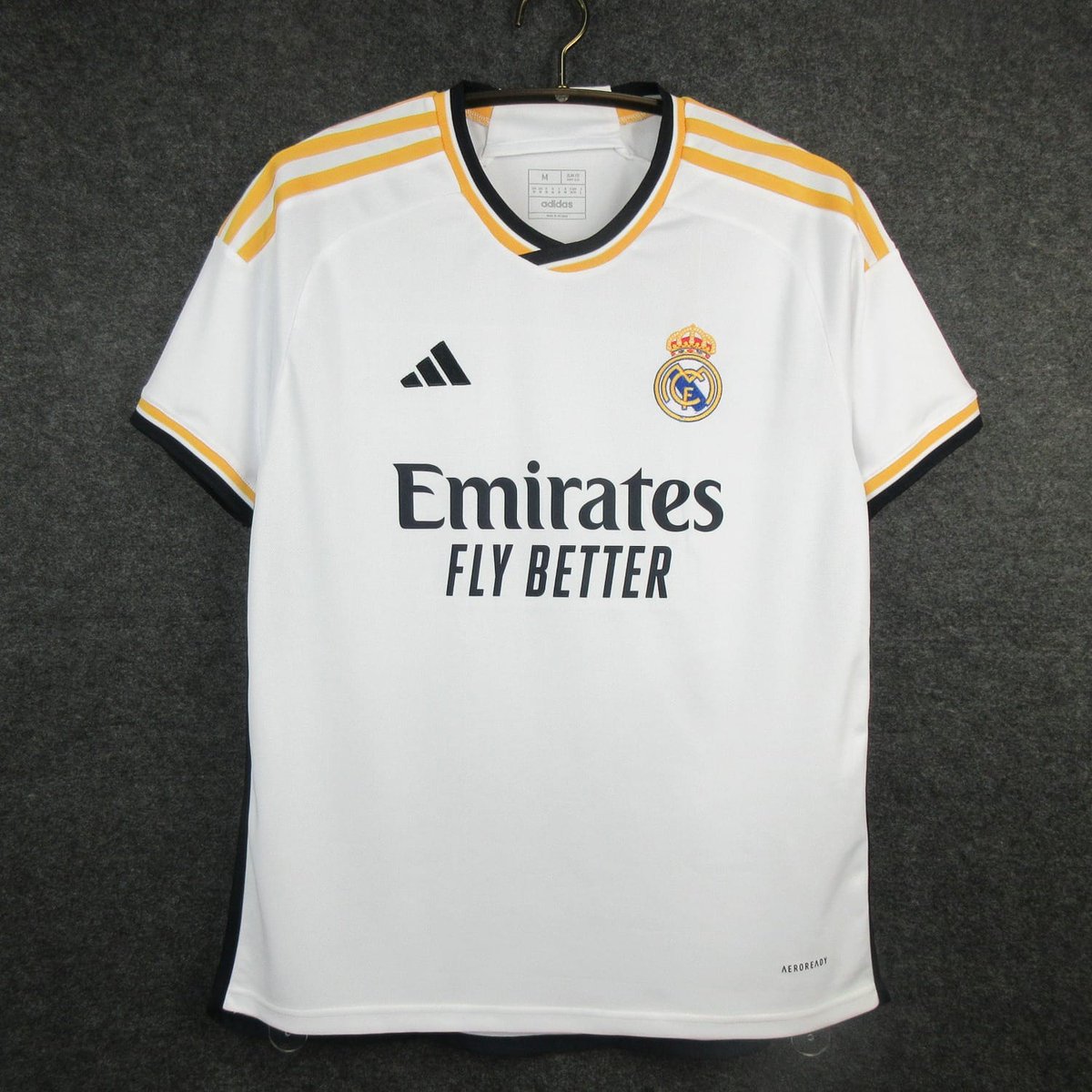 PRIMER SORTEO DE LA TEMPORADA

Si el Real Madrid le gana al Athletic Bilbao en la jornada 1 que se jugara este sabado, voy a regalar 2 camisetas del Real Madrid que seran seleccionados entre todos los que den RT a este tuit y sigan a <a href="/BoutiqueSports_/">Mundo Sports ⚽👕</a> 👕

Envios Internacionales🌎