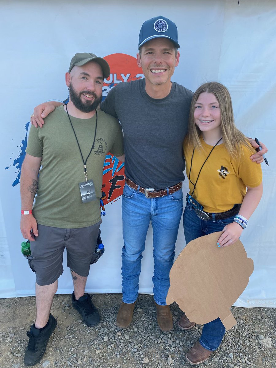 Andy_Green2004's tweet photo. I finally received my copy of #LikeARiver I am very much looking forward to reading this. My bookmark is from a recent meet and greet in PA. @GrangerSmith there are no words to express my gratitude, my life has and forever will be changed for the best. -Thank you and #YEEYEE https://t.co/KrnbpVTBAG