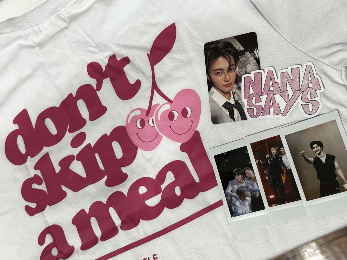 taeecart's tweet photo. jaemin day giveaway ──★ ˙🍓 ̟ !! 

1 winner of don't skip a meal shirt (large), nana says sticker, 3 jaemin polaroids, and 1 official pc from istj!

mechanics:
↳ follow
↳ like &amp; rt this tweet

looking forward to celebrate nana's birthdayyy <3 https://t.co/bVh7gn8neU
