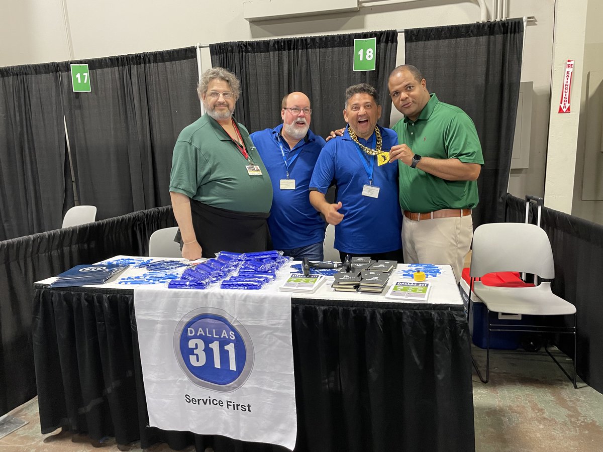 311Dallas's tweet photo. The 27th annual Dallas Mayor's Back to School Fair was a success, and Dallas 311 was proud to support our local communities during the event. #DallasParks #latinosunidos #dallaslatinos #latinosdallaS #dallasmayor #dallascitycouncil #DallasCityCouncil #pleasantgrove #dallas311 https://t.co/Fh9pXFrUwb
