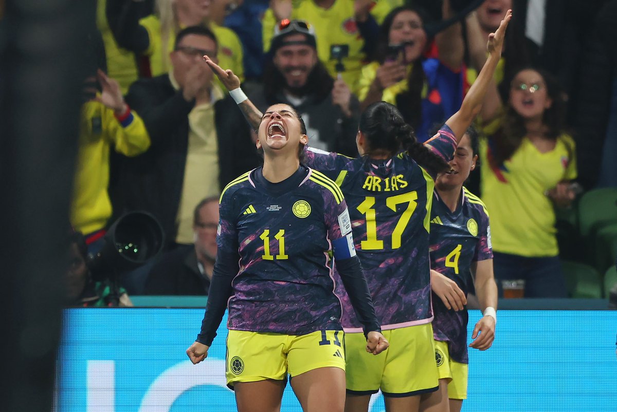 TSDesporto's tweet photo. Mundial feminino: Colômbia elimina Jamaica (1-0) com golo de Catalina Usme e apura-se para os quartos de final. 

Colombianas defrontam Inglaterra na próxima fase. https://t.co/aHAkuiCZFJ