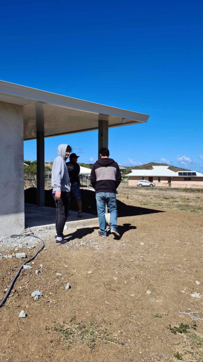 SANITAJC's tweet photo. #newcaledonia #atwork #projectmanagement https://t.co/2WUOgXOhXN