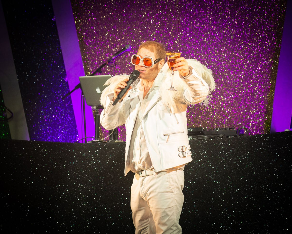 oasisevents's tweet photo. HIGH-END EVENT PRODUCTION 2 decades of experience allow us to bring you the finest and most luxurious service,
transforming your vision into an unforgettable live event. #luxuryexperience #events #eventproduction #opulence  #eventplanner #bespokeevents #cotswolds #cotswoldevents https://t.co/XnkuQn1776