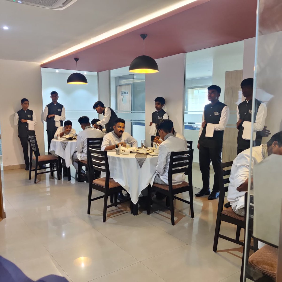 brookseducation's tweet image. 🍲🥢 Relishing Practical! SPCB and SPHM Practical Session Delights with Exquisite Chinese Cuisine: Sweet Corn Chicken Soup, Dragon Chicken, and Chicken Fried Rice! 🍚🐔🐉 #CulinarySuccess #ChineseCuisine #SPCB #SPHM
