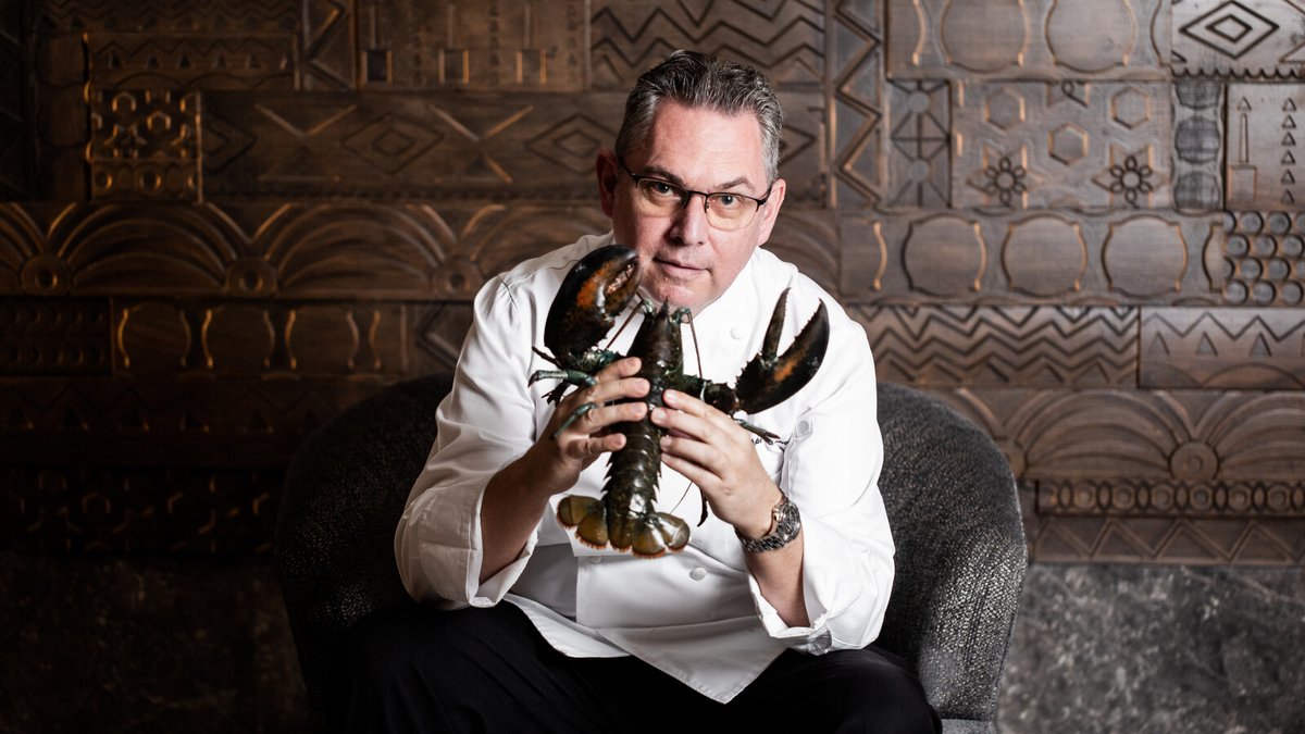FSRiyadh's tweet photo. Introducing the culinary French maestro behind #FSRiyadh’s finest flavors – Chef Philippe Derrien. Prepare to be delighted by his artistry and passion for exceptional cuisine!
#Riyadh #WeAreFourSeasons https://t.co/aoValZLp8E