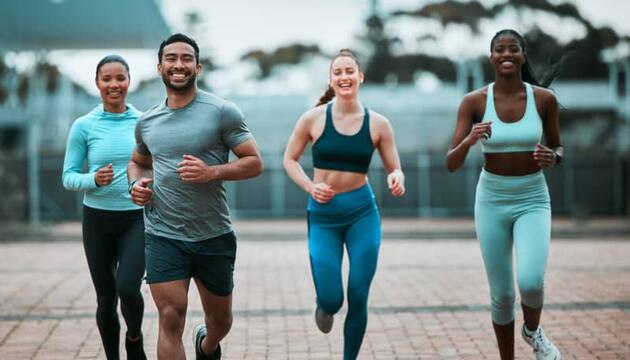 DKVSeguros's tweet photo. Descubre cómo un seguro deportivo puede protegerte de lesiones o responsabilidad civil. Aprende a elegir el mejor seguro deportivo adaptado a ti.
https://t.co/ewmbXeRz5V
#PostQC #Activistasdelasalud https://t.co/36ZlQoPVhV