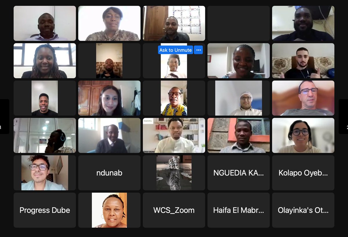 H3ABioNet's tweet photo. Day 1 of the #GSB2023 staff training with @JdaRocha1 & @RasVerena. This course is an initiative of @eventsWCS and #H3ABioNet. 47 classrooms with ~125 staff members are expected to benefit from this training.
#Africa #Bioinformatics #Training https://t.co/vbNEyN6Z4D