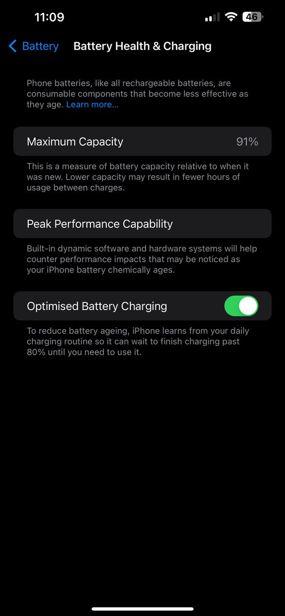 pytharidis's tweet photo. @LeaksApplePro Very strange @LeaksApplePro 

iPhone 13 Pro Max bought on launch day. https://t.co/XNtHcGSCOW