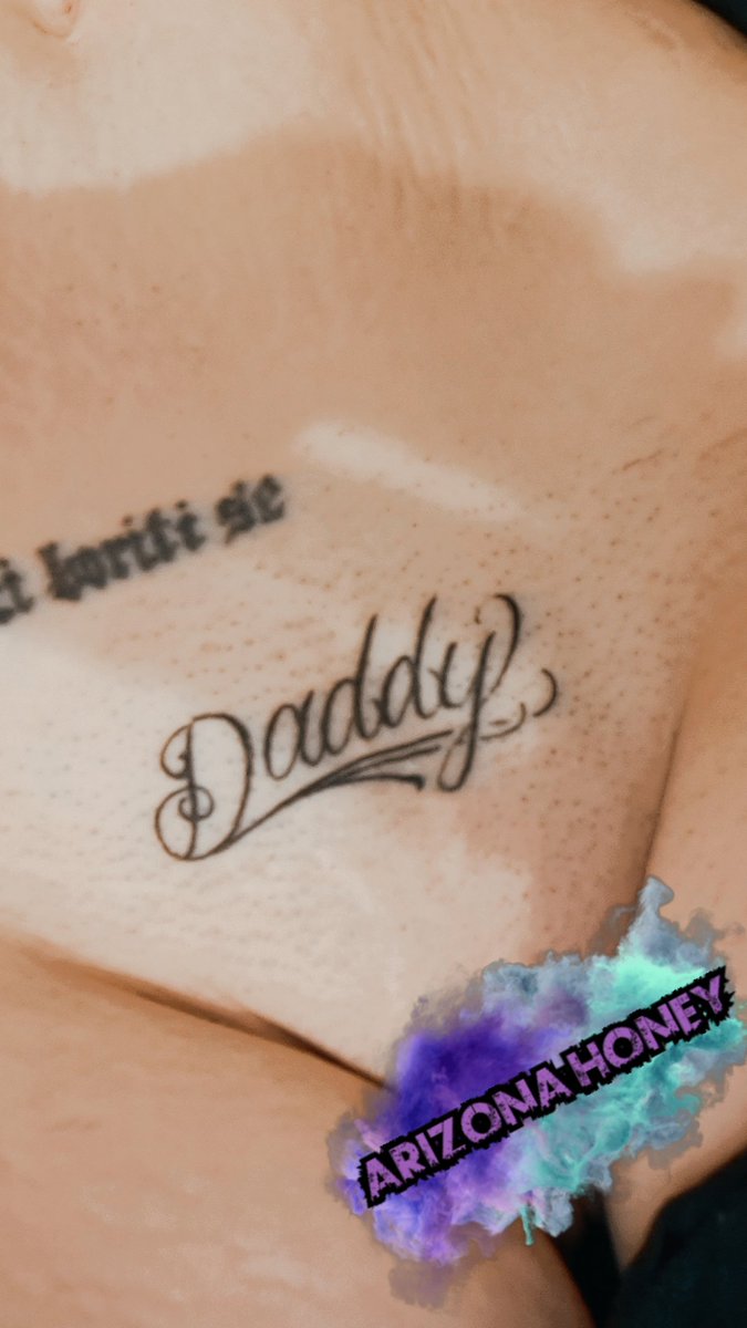 MistressKiry's tweet photo. What do you think of my new tattoo,Daddy? 😈🥰🔥 #tattoo #Art #kinky #paypiggieswanted #onlyfans #mistress https://t.co/TPGX4orynw