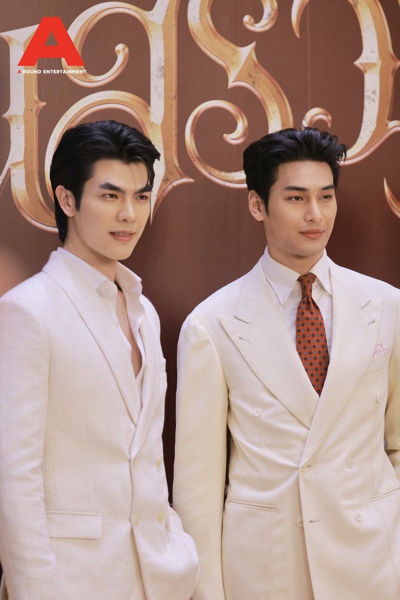 around_ent's tweet photo. 2 นักแสดงนำ​ของเรื่อง​ "มาย​ ภาคภูมิ" และ​ "อาโป​ ณัฐวิญญ์" ในงาน​แถลงข่าวภาพยนตร์ "แมนสรวง"

CHATKHEM STORY BEGINS #ManSuang_Presscon
#แมนสรวง #ManSuang
#Nnattawin #MilePhakphum
#มายอาโป #MileApo https://t.co/oUISUWU5KW