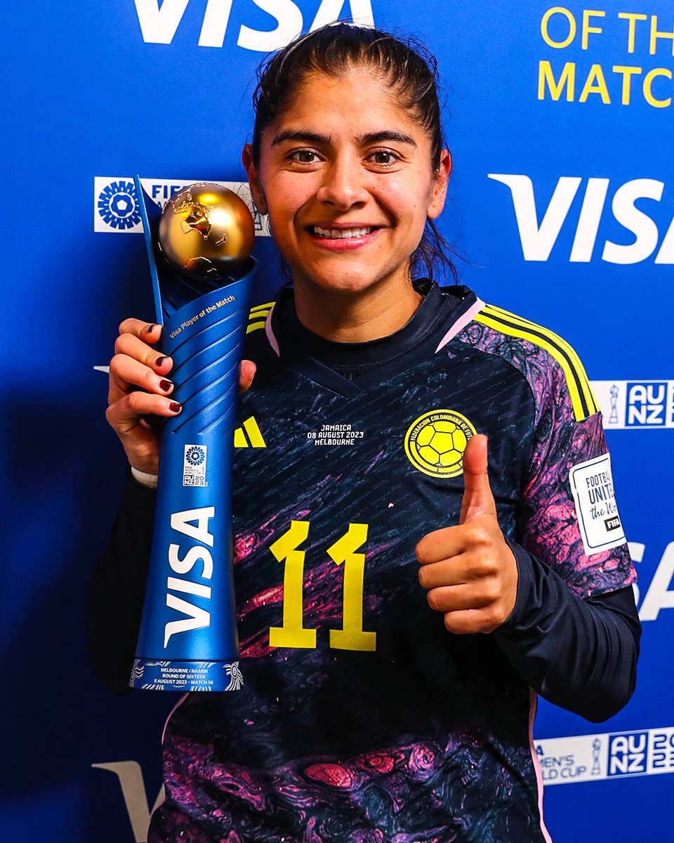 FCFSeleccionCol's tweet photo. 📸 ¡𝑻𝒆𝒏𝒊́𝒂 𝒒𝒖𝒆 𝒔𝒆𝒓 𝑪𝑨𝑻𝑨!

𝙈𝙑𝙋 🤩

#PersiguiendoUnSueño
#TodosSomosColombia🇨🇴 https://t.co/KZr4mORXt4