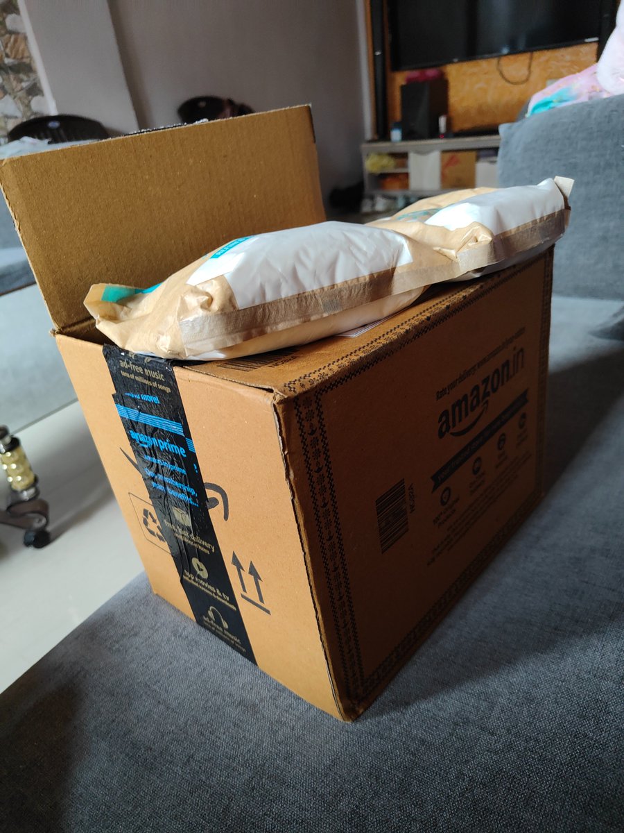 aryant2002's tweet photo. @amazonIN @AmazonHelp
Got maida packets instead of 5.5 lbs onn whey protein and Amazon customer service won't give me any refund or replacement until their bakwas investigation, for which also the customer has to take follow up, is this some kind of joke, product is so expensive https://t.co/Tqdm3k6ISI